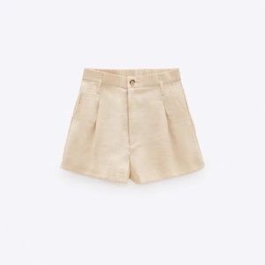 Zara Cream Pleated High Waist Shorts Size S